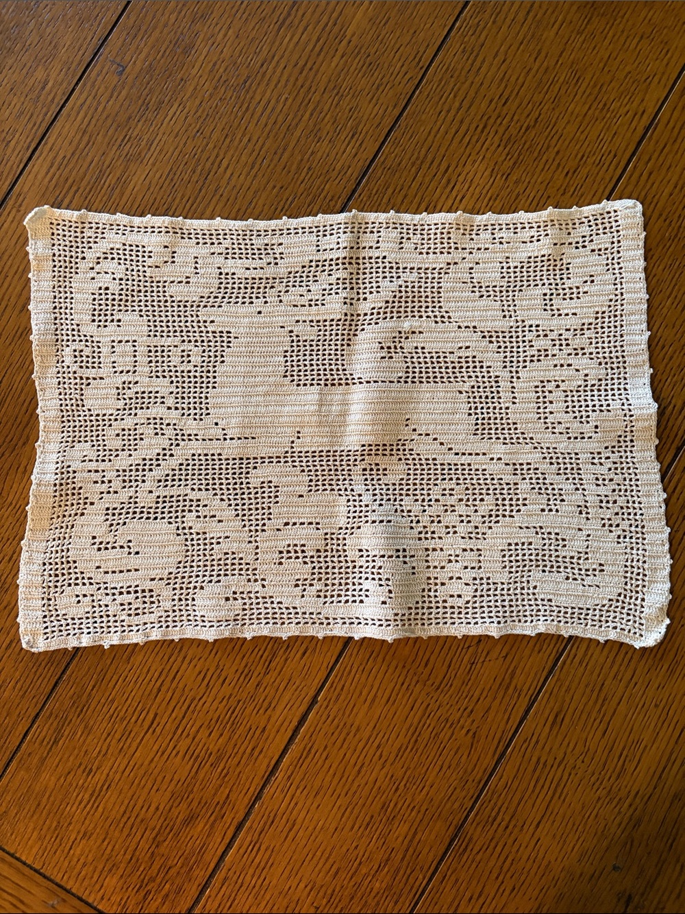 Vintage Cream Doily with Reindeer Design